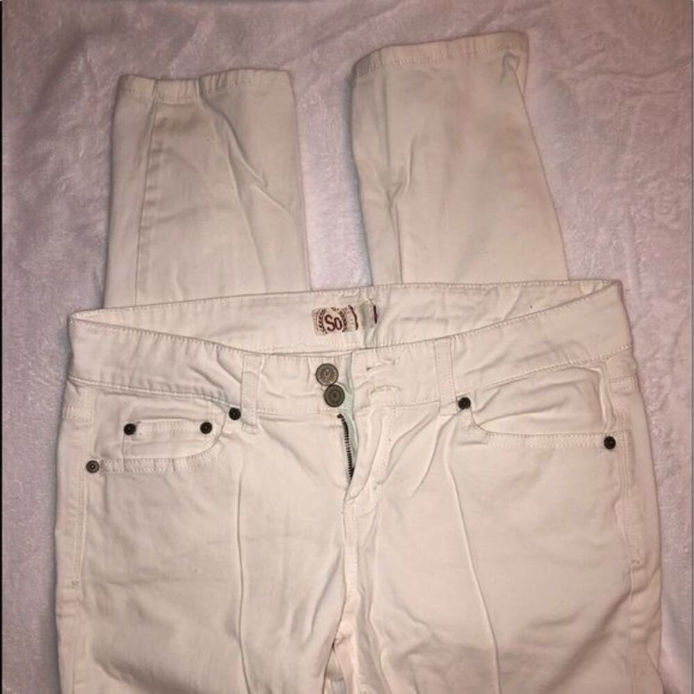 So skinny jeans size 5 EUC